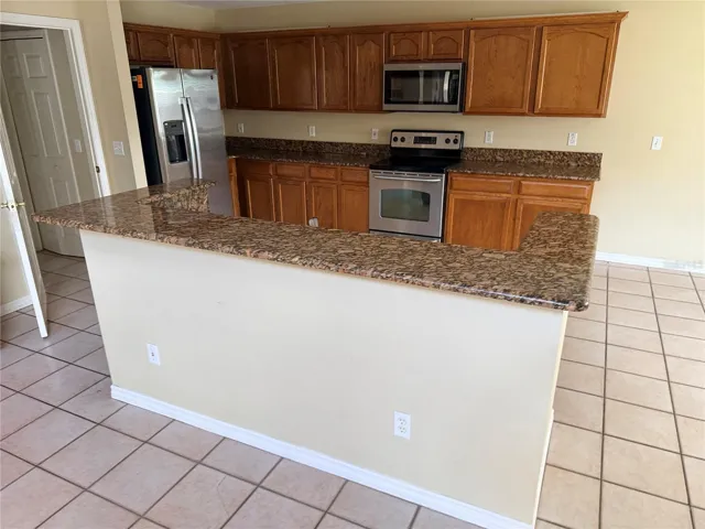Large Island Kitchen