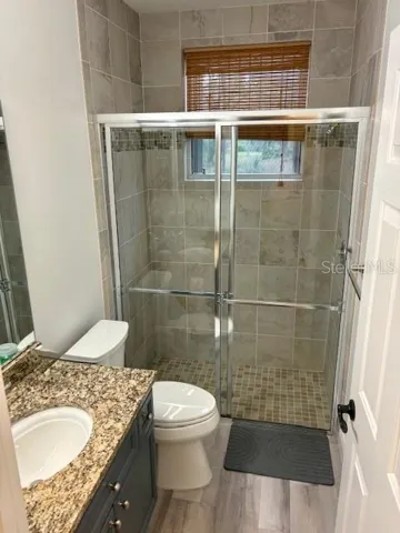 private guest suite bath