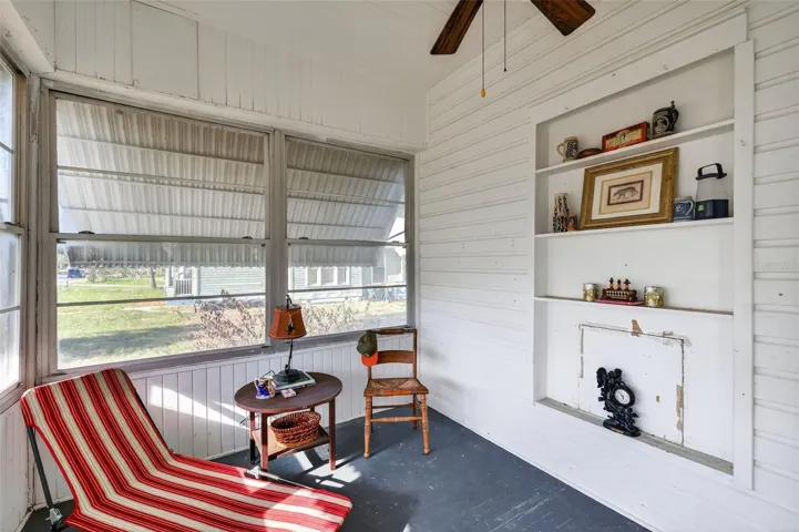sun porch