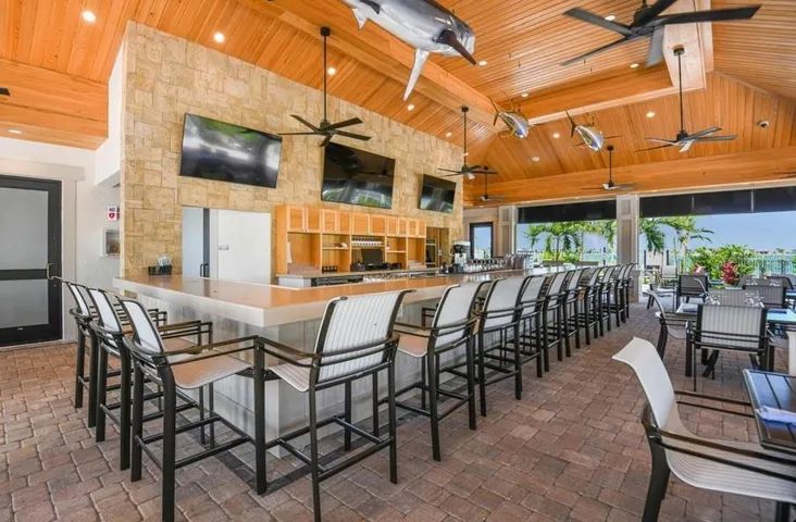 Bahama Bar