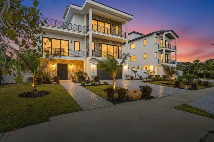 1210 Gulf Blvd | Englewood, FL 34223