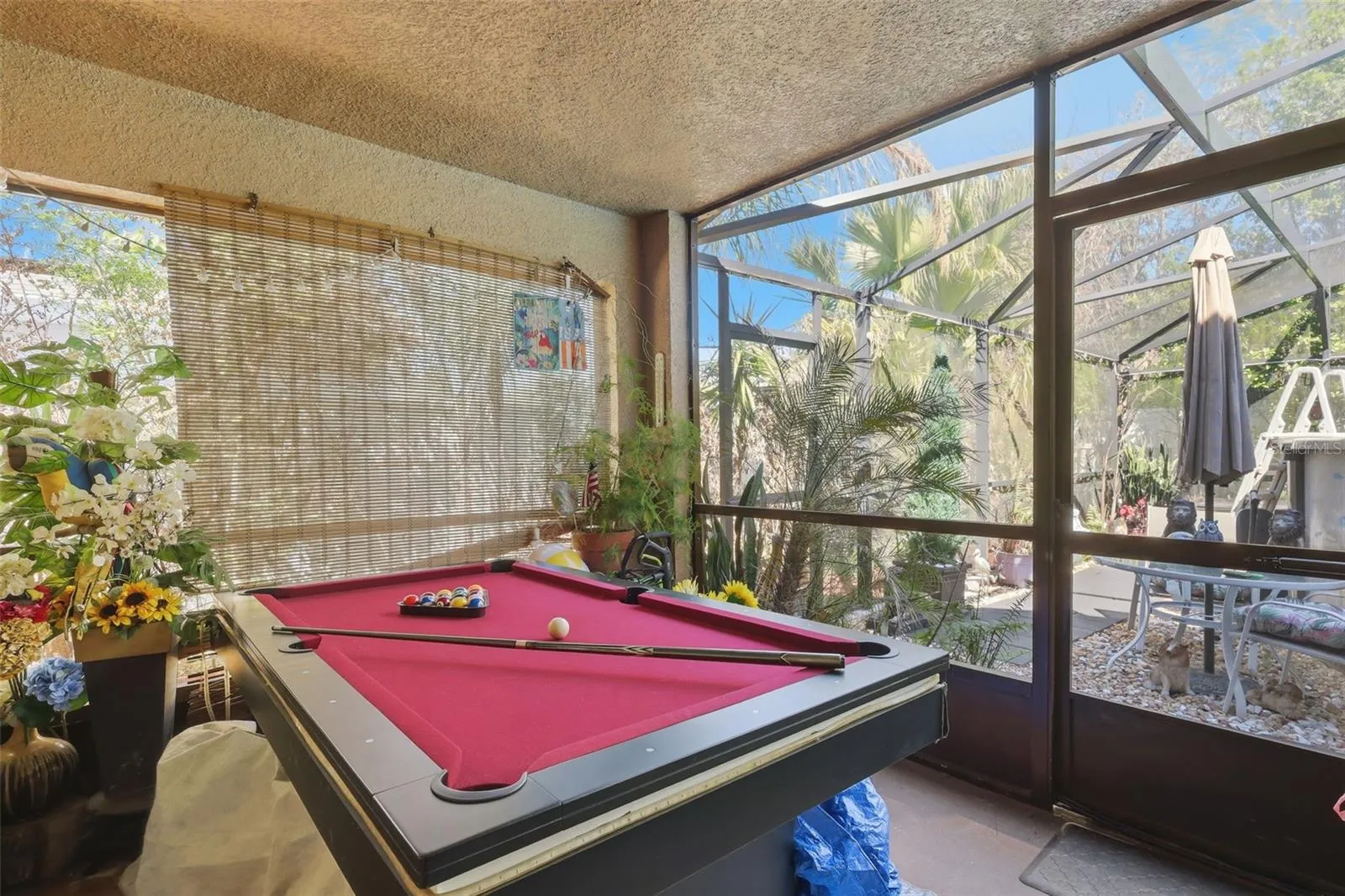 Screened in Patio