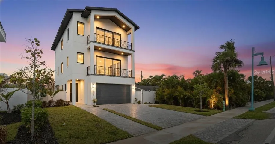 1214 Gulf Blvd | Englewood, FL 34223