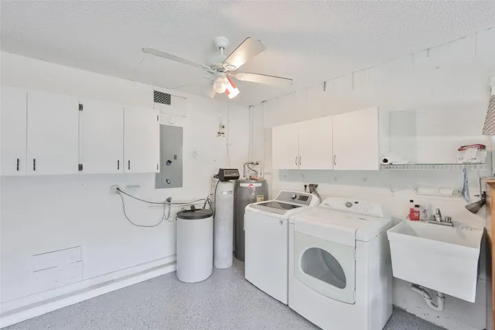 Garage with Laundry