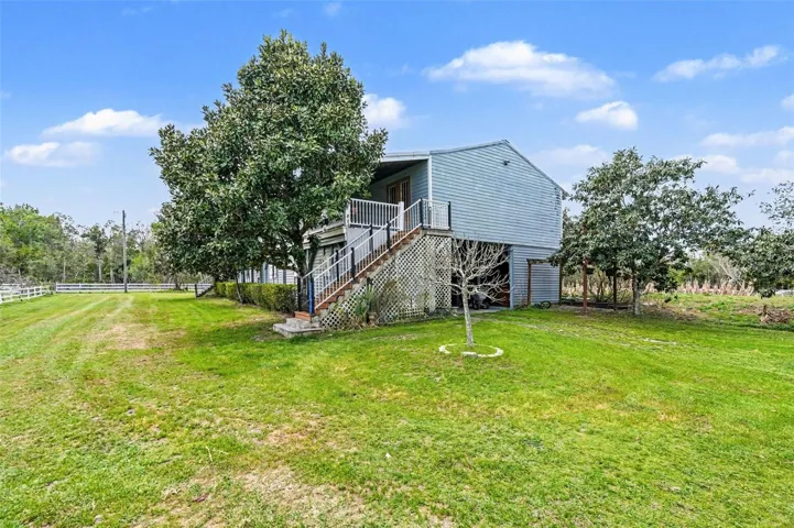 980 Still Rd front view