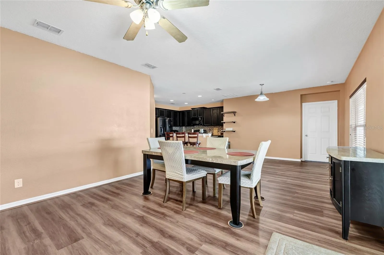 Dining/Family Room