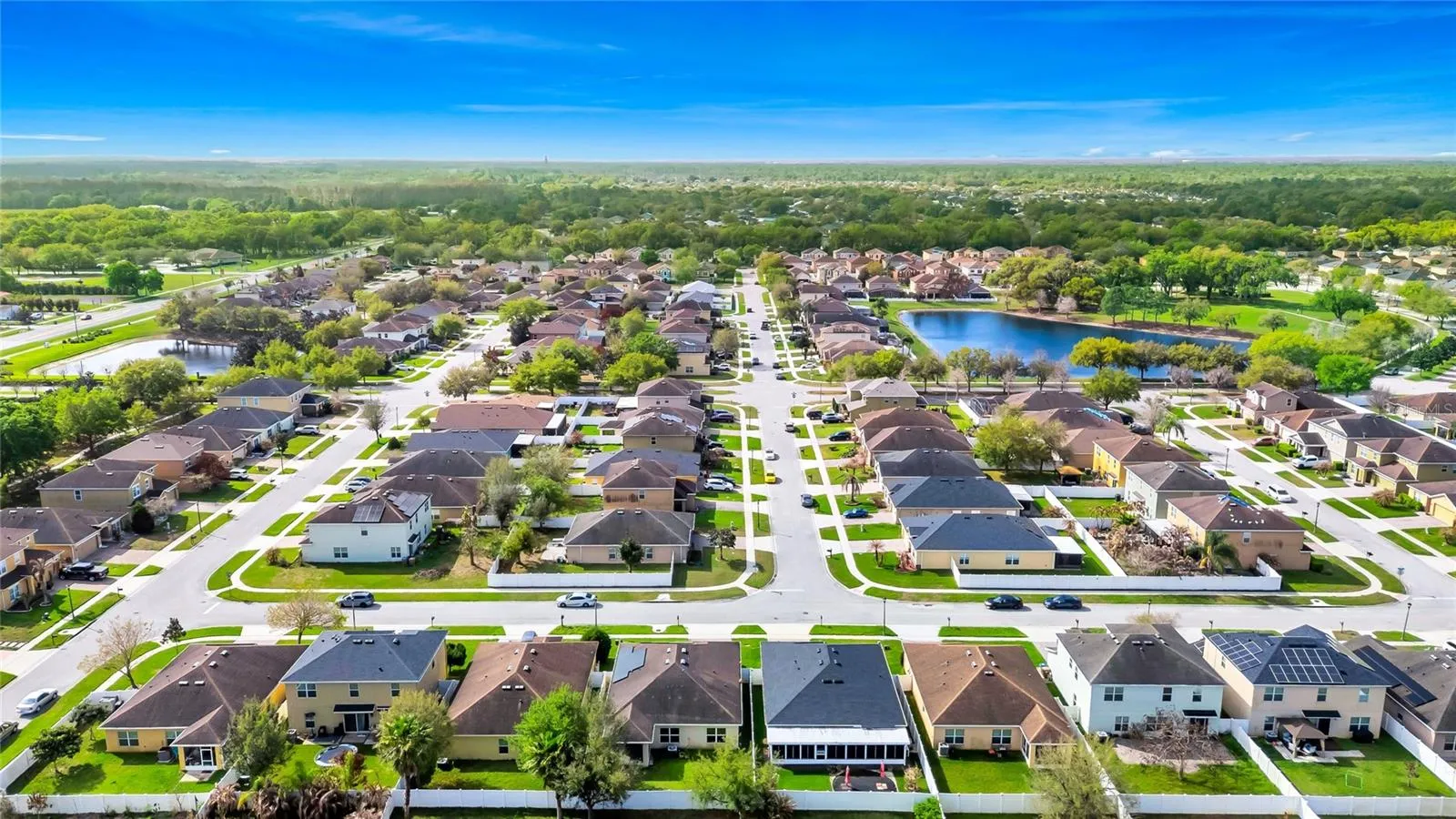 Aerial view of Neighborhood