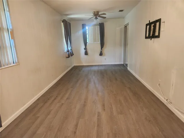 Spacious Master Bedroom with 2 Closets