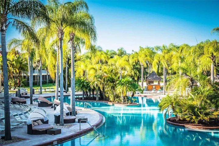 A beautiful morning at Caliente Resort