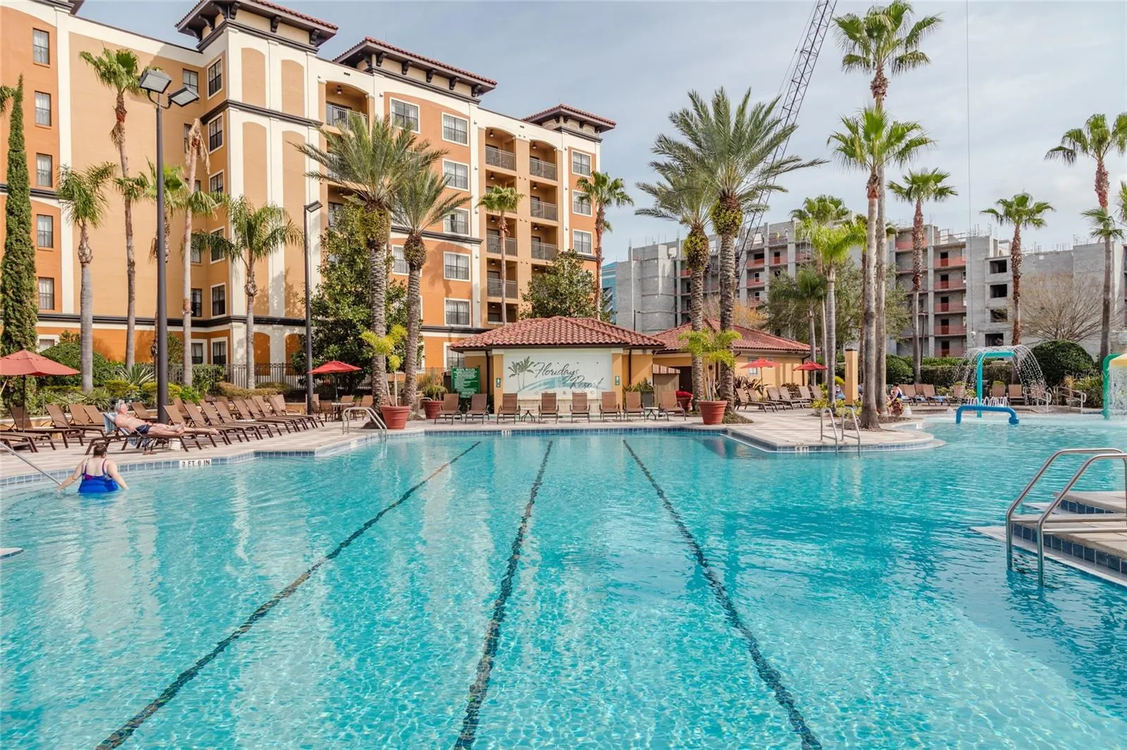 Floridays Resort pool