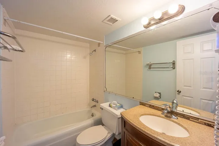Full bathroom