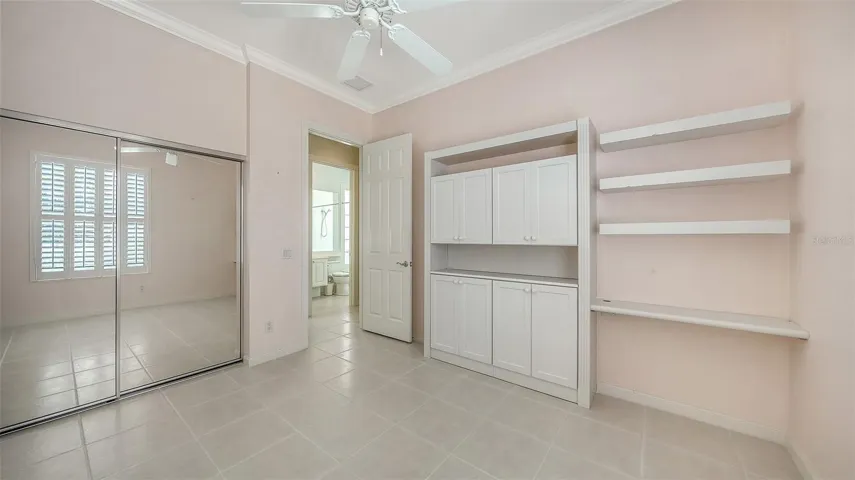 Guest Bedroom or second Office