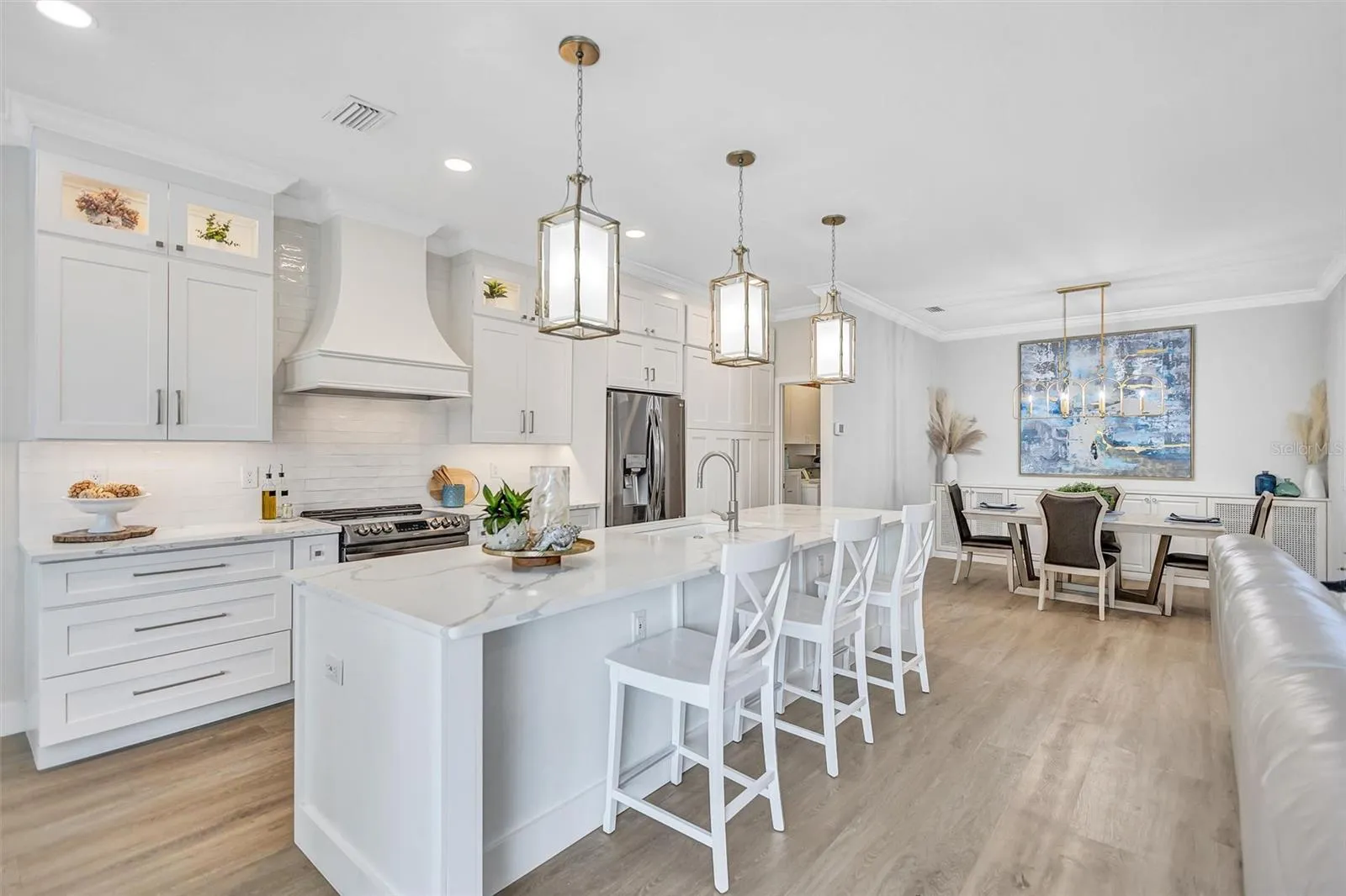 Kitchen & Dining Room