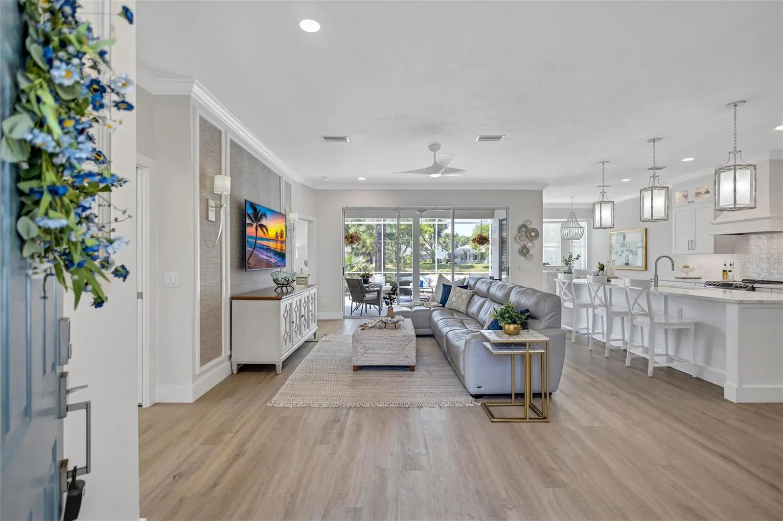 Great Room & Kitchen