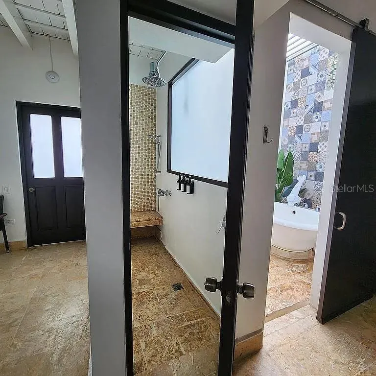 Room 11