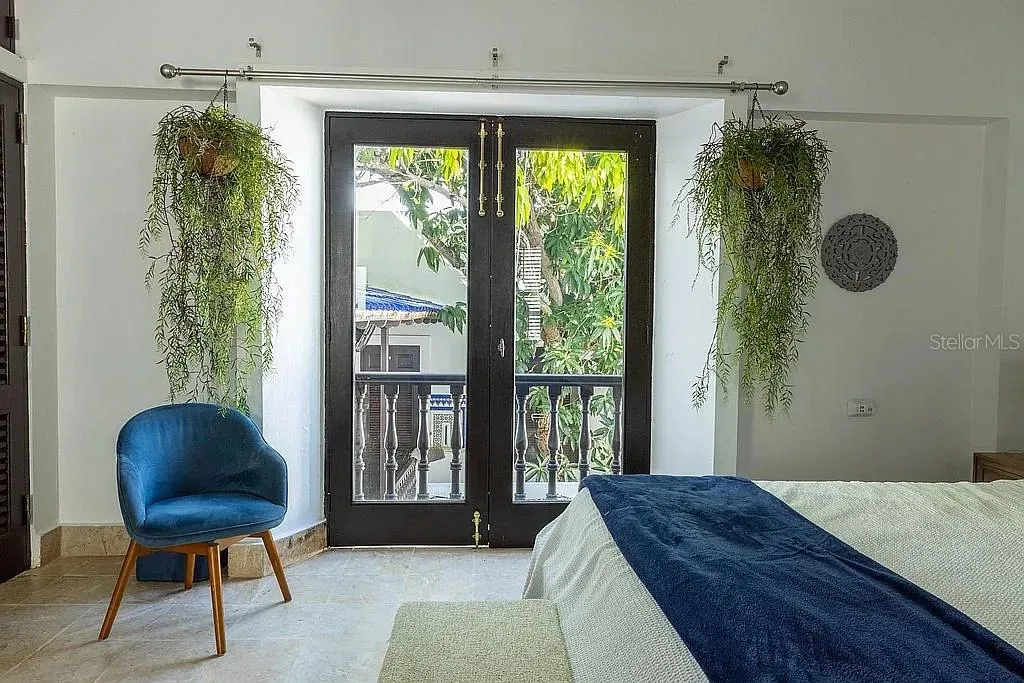 Room 11