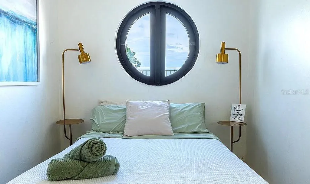 Room 12