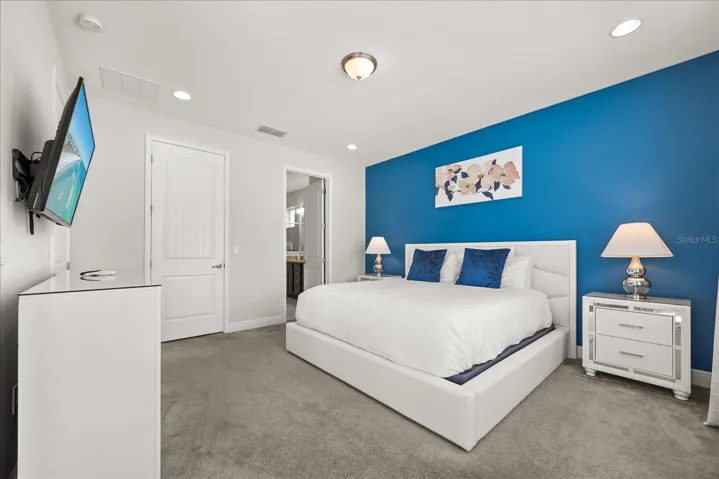 Primary bedroom (downstairs)