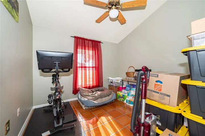Bonus Room - Den or Office