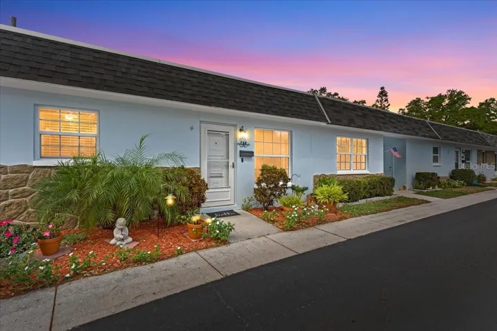 266 Sky Loch Drive West