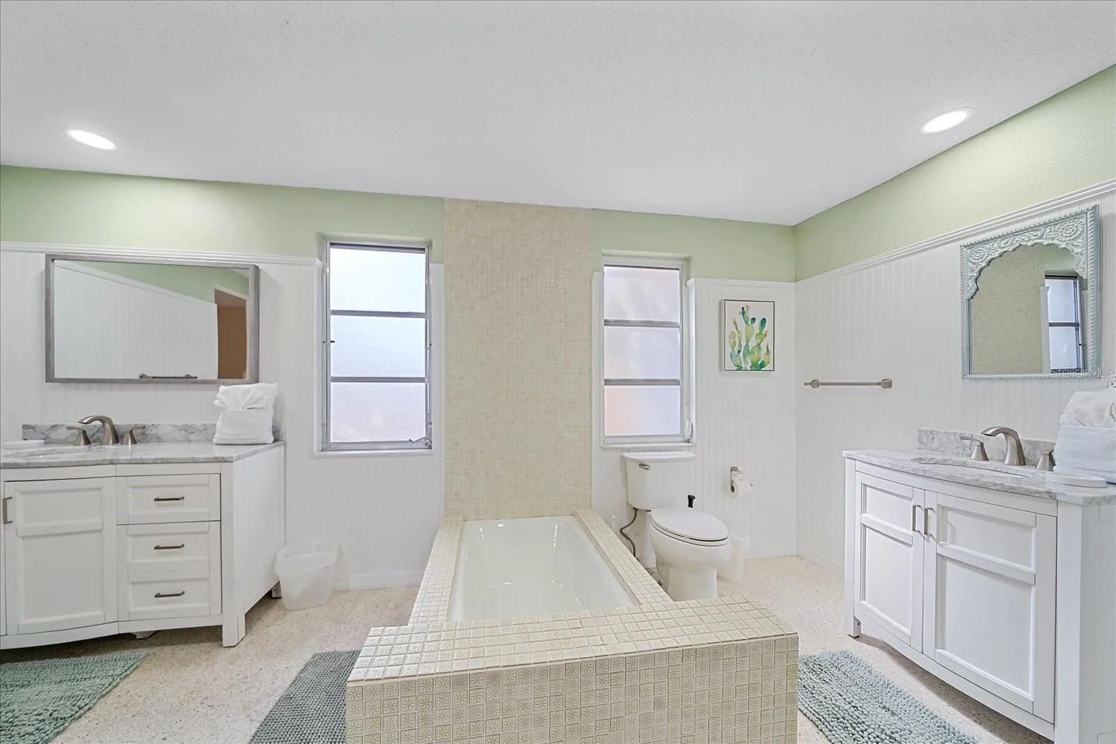 Primary bath