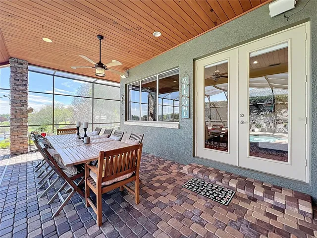 Outdoor Dining Space