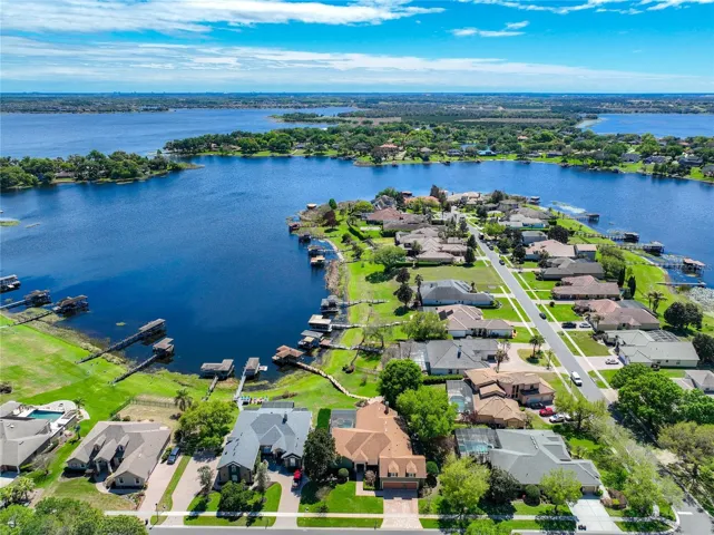 Johns Lake &amp; "John's Chain"