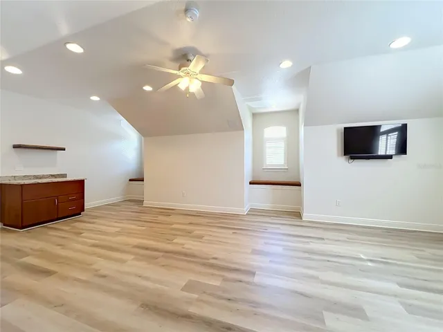 FROG Bonus Loft