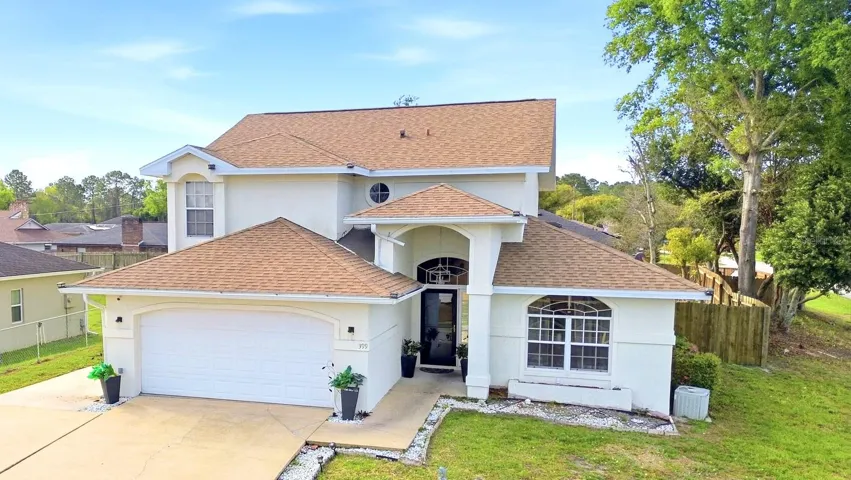 3/2/2 home on .24 acre corner lot/.