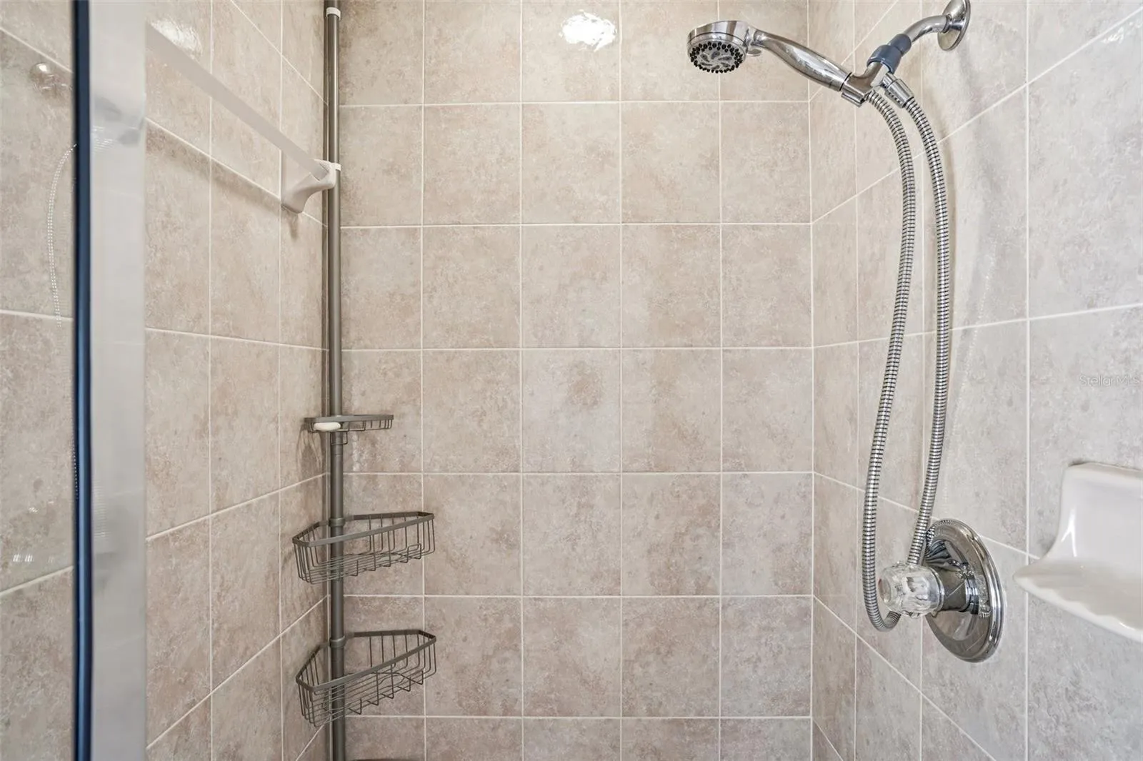 shower in Bath 3
