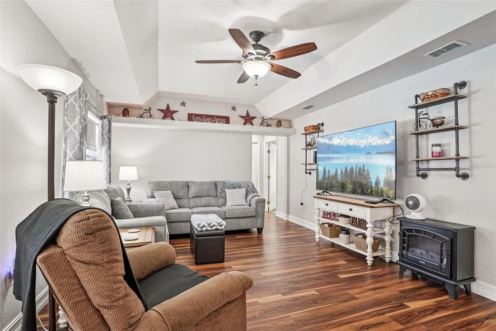 Family room off the kitchen