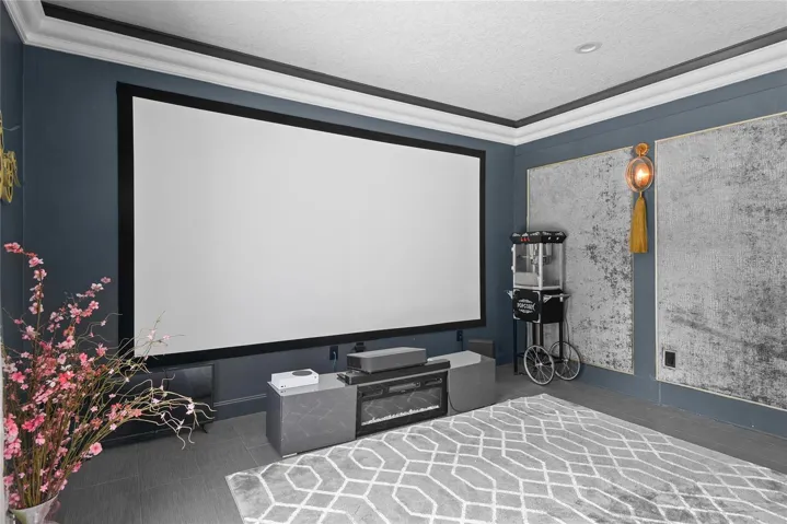 Guest house, flex space or home office, separate from main house.