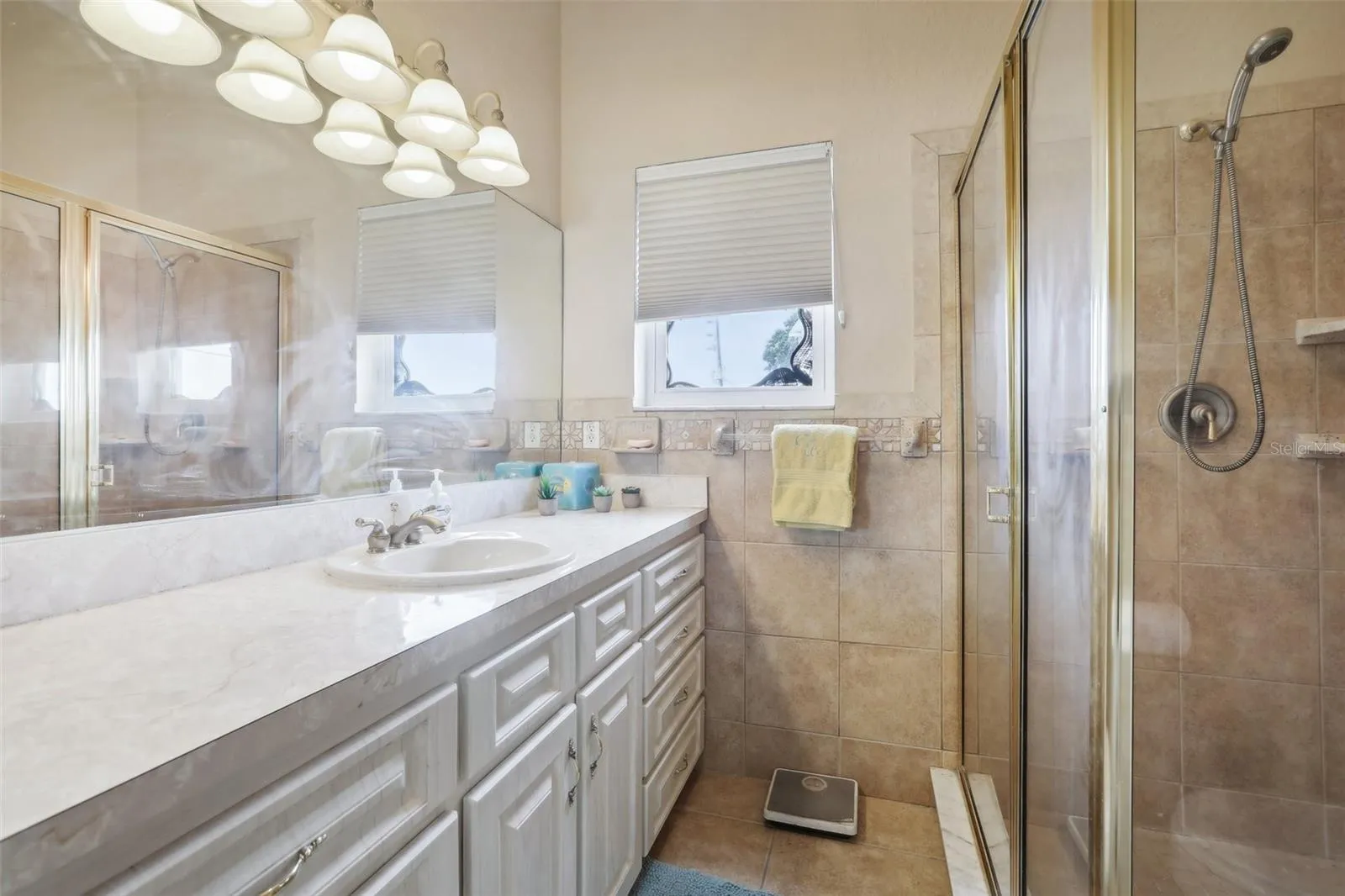 3rd floor bathroom