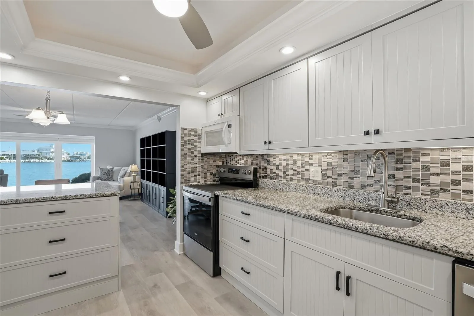Kitchen with Island