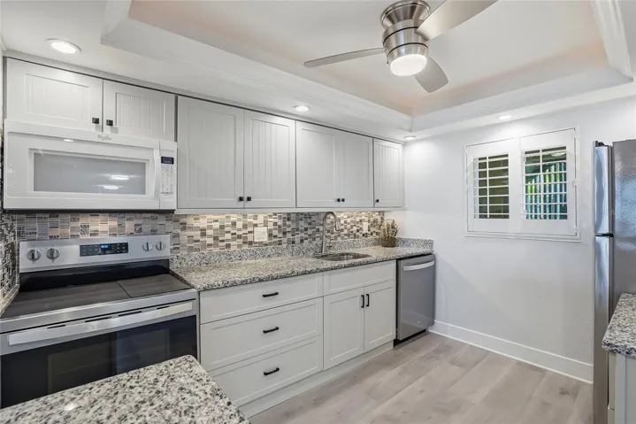 Kitchen with Island