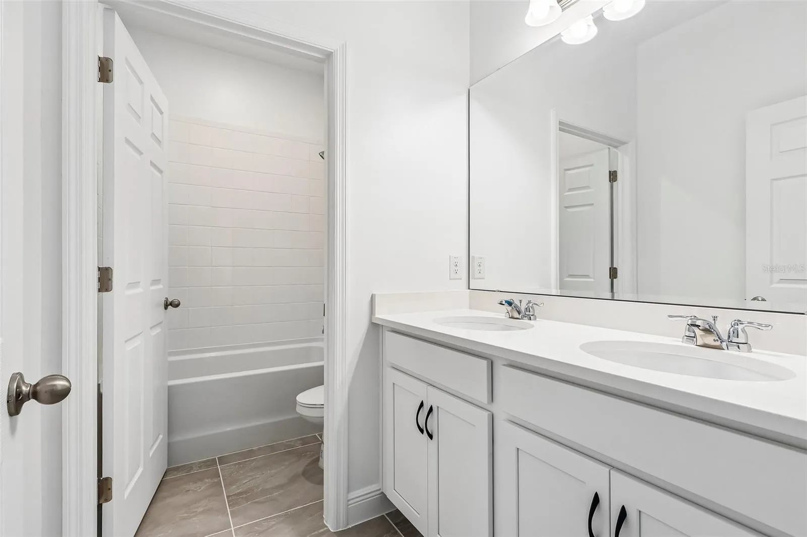 Hall Bathroom