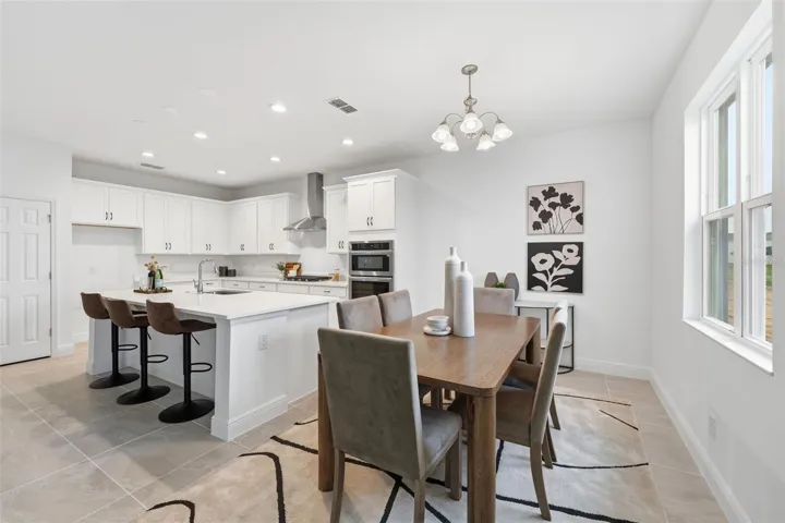 Dining / Kitchen
