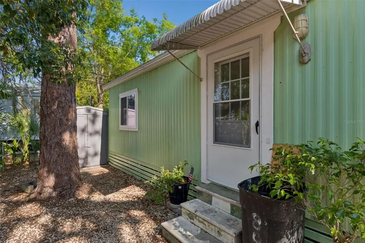 Welcoming Entryway.