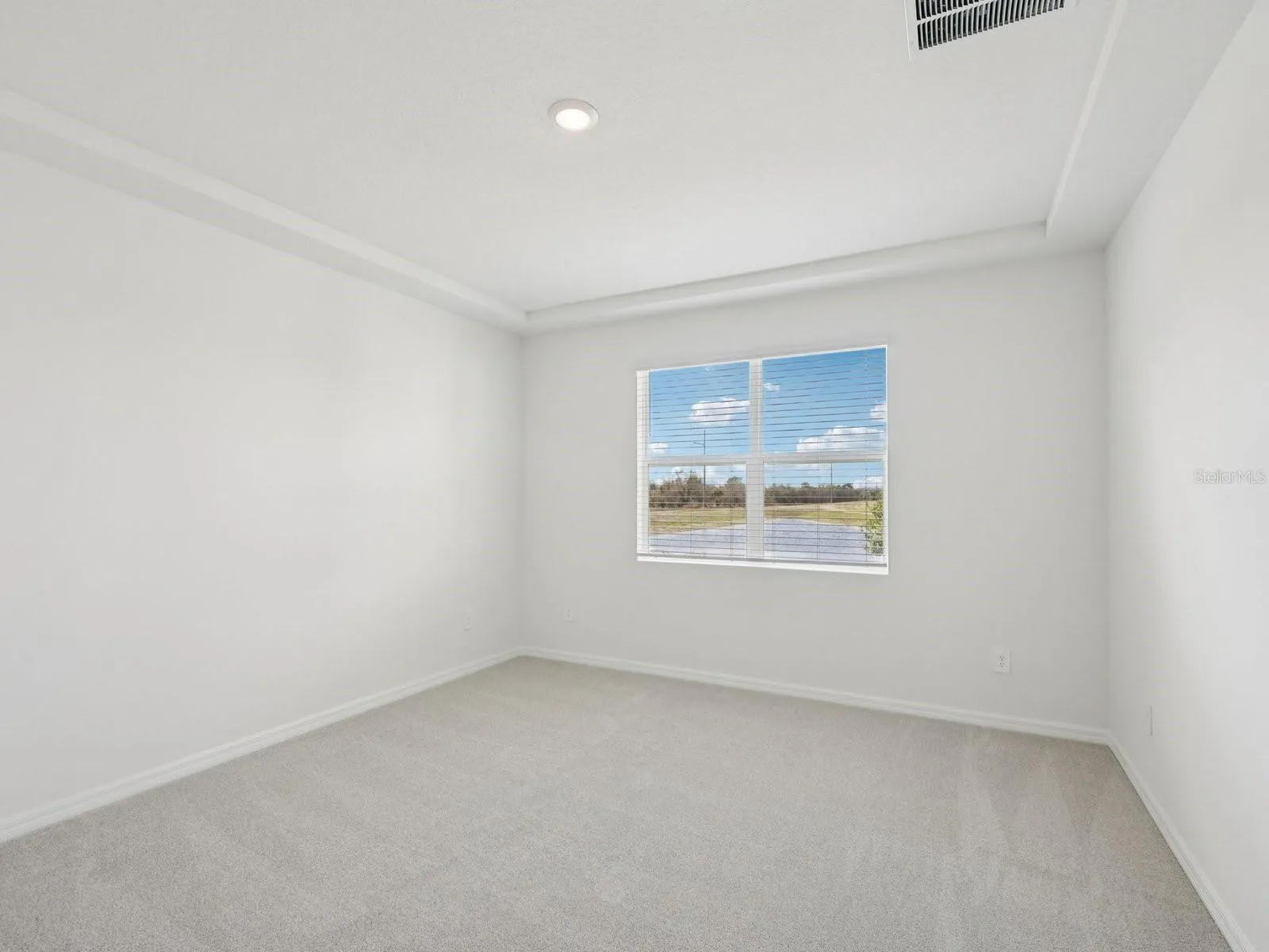 Interior photos are not of the actual home but are photos of the builder home with the same floorplan with similar interior finishes and features.