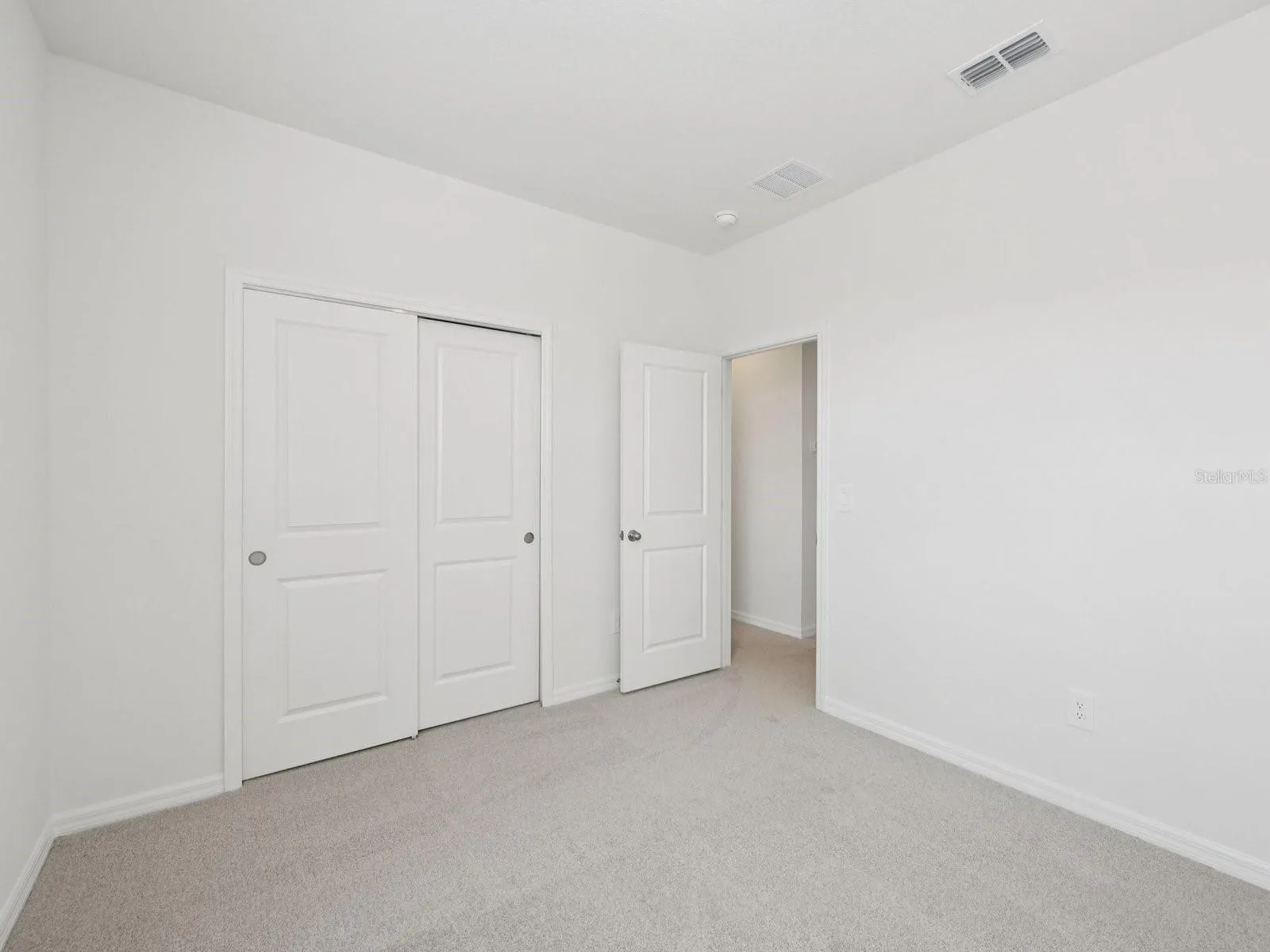 Interior photos are not of the actual home but are photos of the builder home with the same floorplan with similar interior finishes and features.