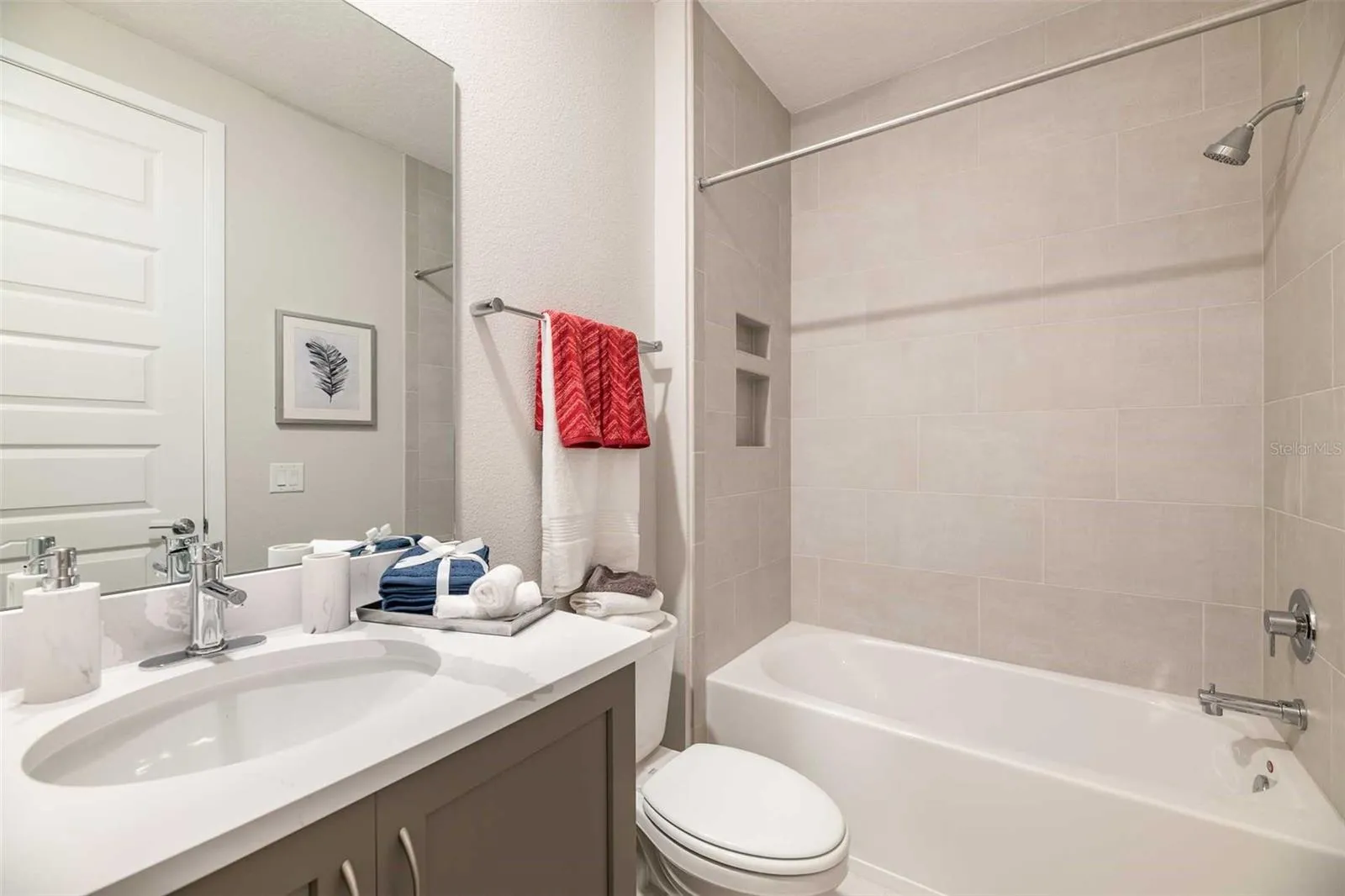 2nd bathroom