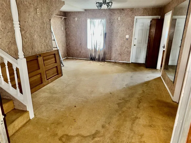 Flex Space or 3rd Bedroom