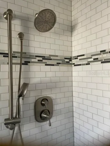 2nd owner suite shower