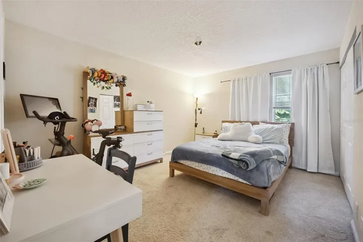 Spacious bedroom