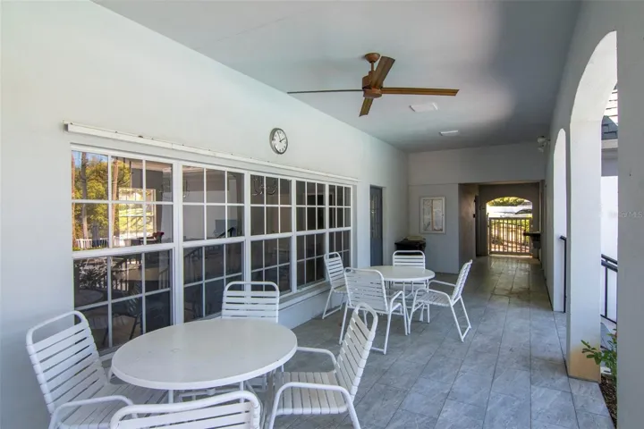 Community Lanai