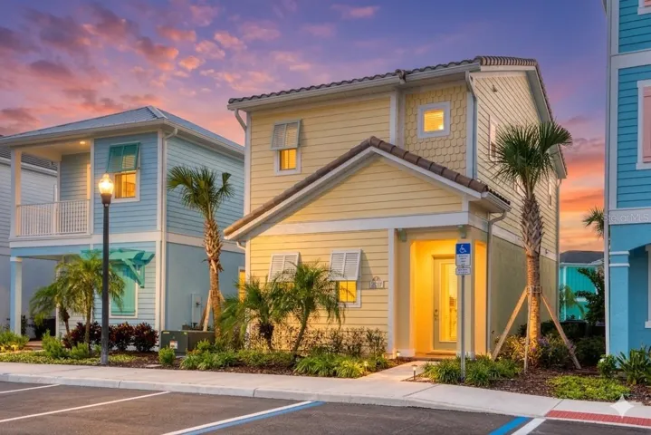 Margaritaville cottage in Kissimmee FL near Disney with coastal design and resort style community