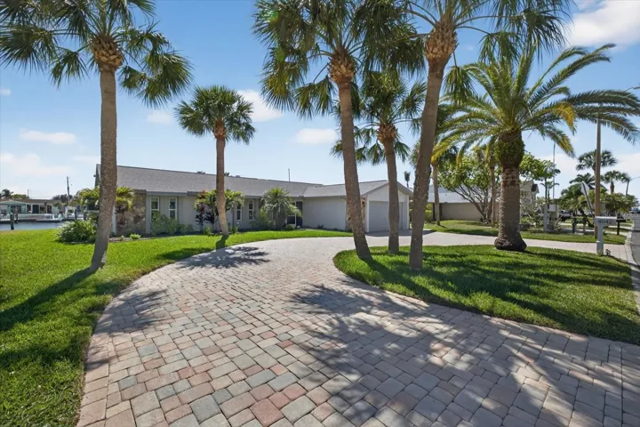 Circular drive offers curb appeal and lots of parking