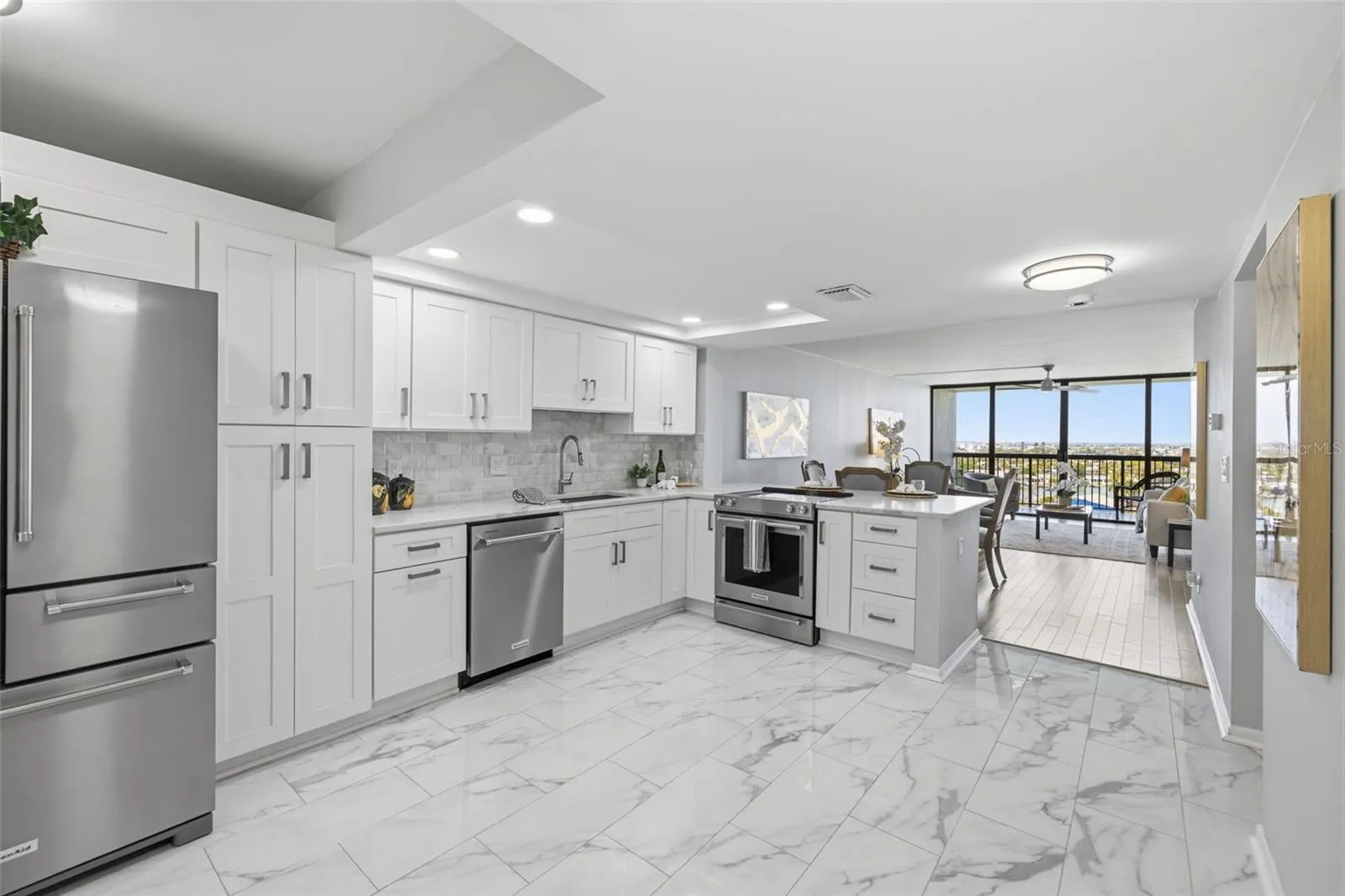 Spacious Kitchen