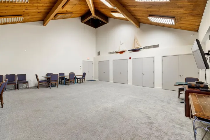 Multi purpose room