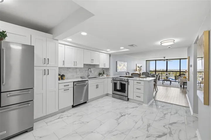 Spacious Kitchen
